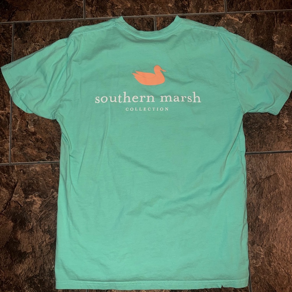 Large T shirt bundle - image 6